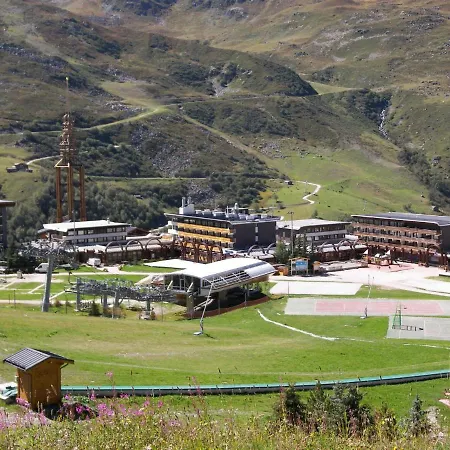 Apartment Melezes 66 By Interhome